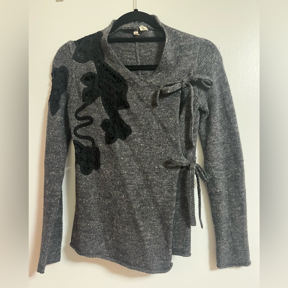 Moth (Anthropologie) Frosted Panes crochet inset sweater, small